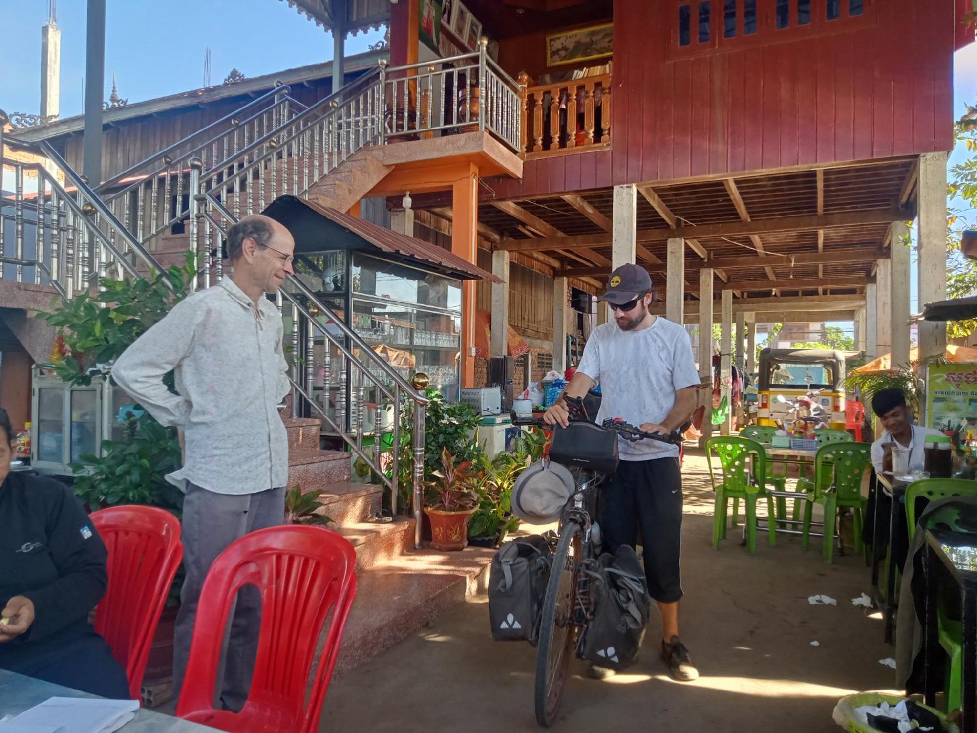 Krong Kracheh Tonle Mekong Homestay المظهر الخارجي الصورة